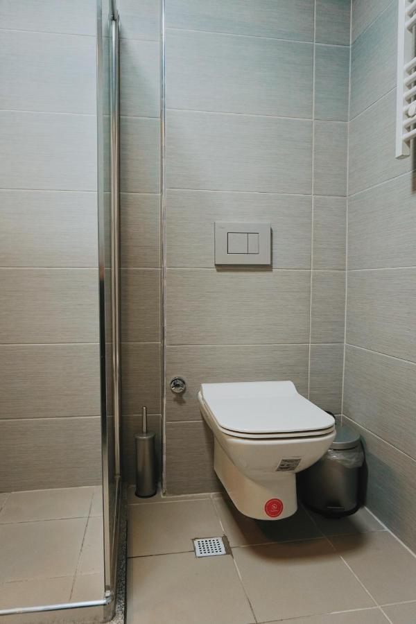 Merdz Spa & Fitness Sky Apartment Skopje Exterior foto
